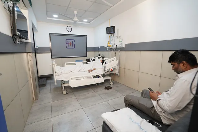 Deluxe Private Patient Suite
