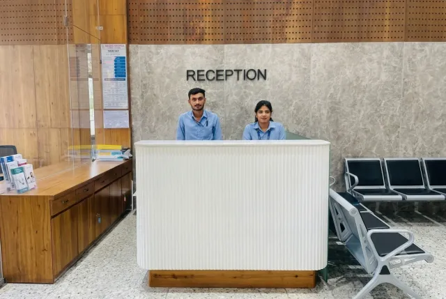Hospital Reception & Patient Assistance Desk